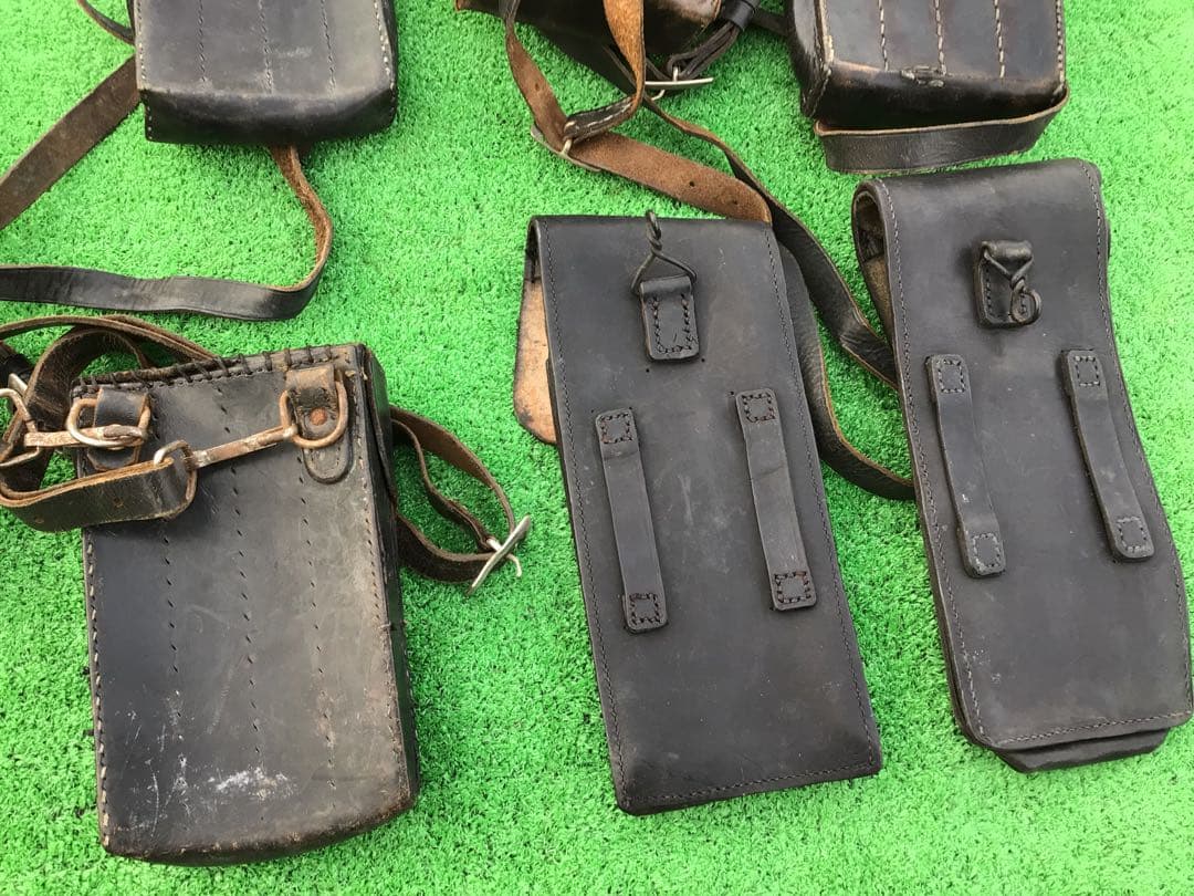 ヨーロッパ⑥ 革製軍装備 スペイン軍？ 東ドイツ軍？ オーストリア軍？ 実物