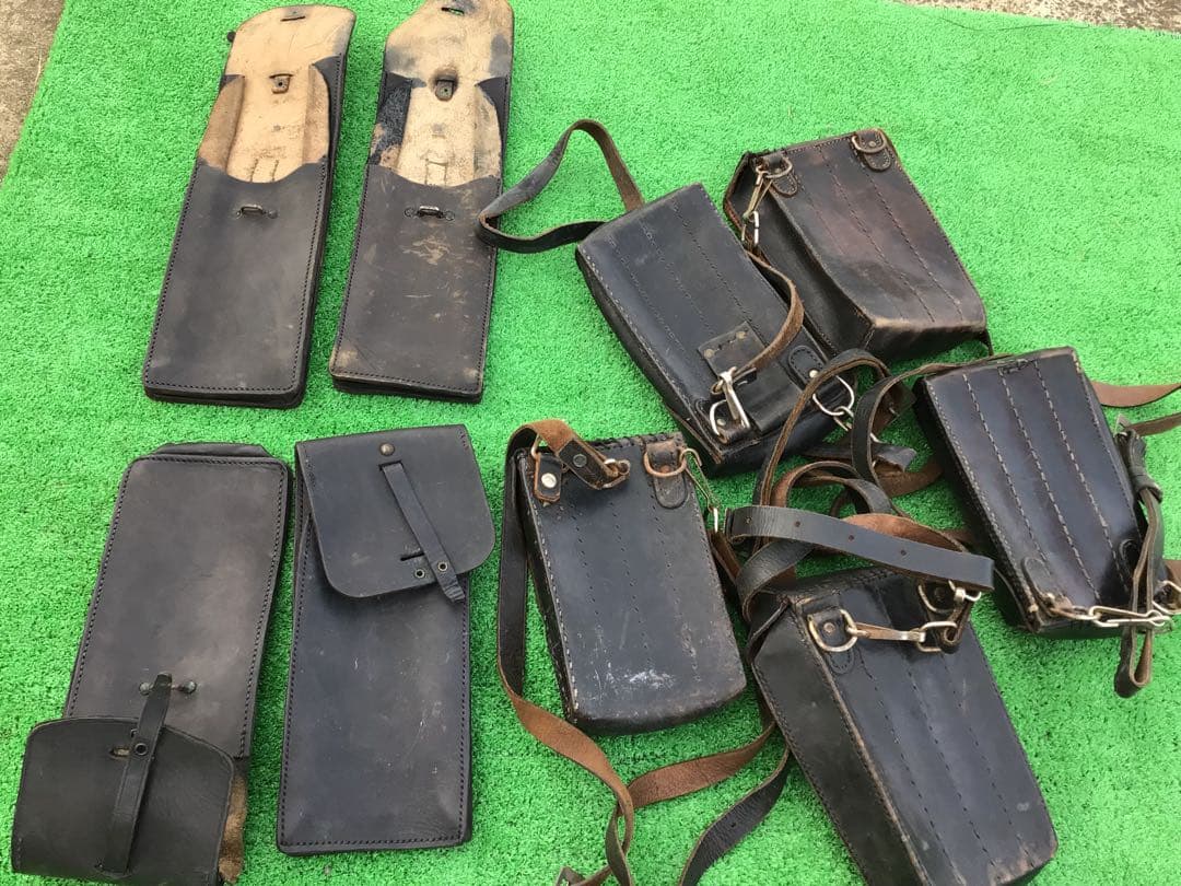 ヨーロッパ⑥ 革製軍装備 スペイン軍？ 東ドイツ軍？ オーストリア軍？ 実物