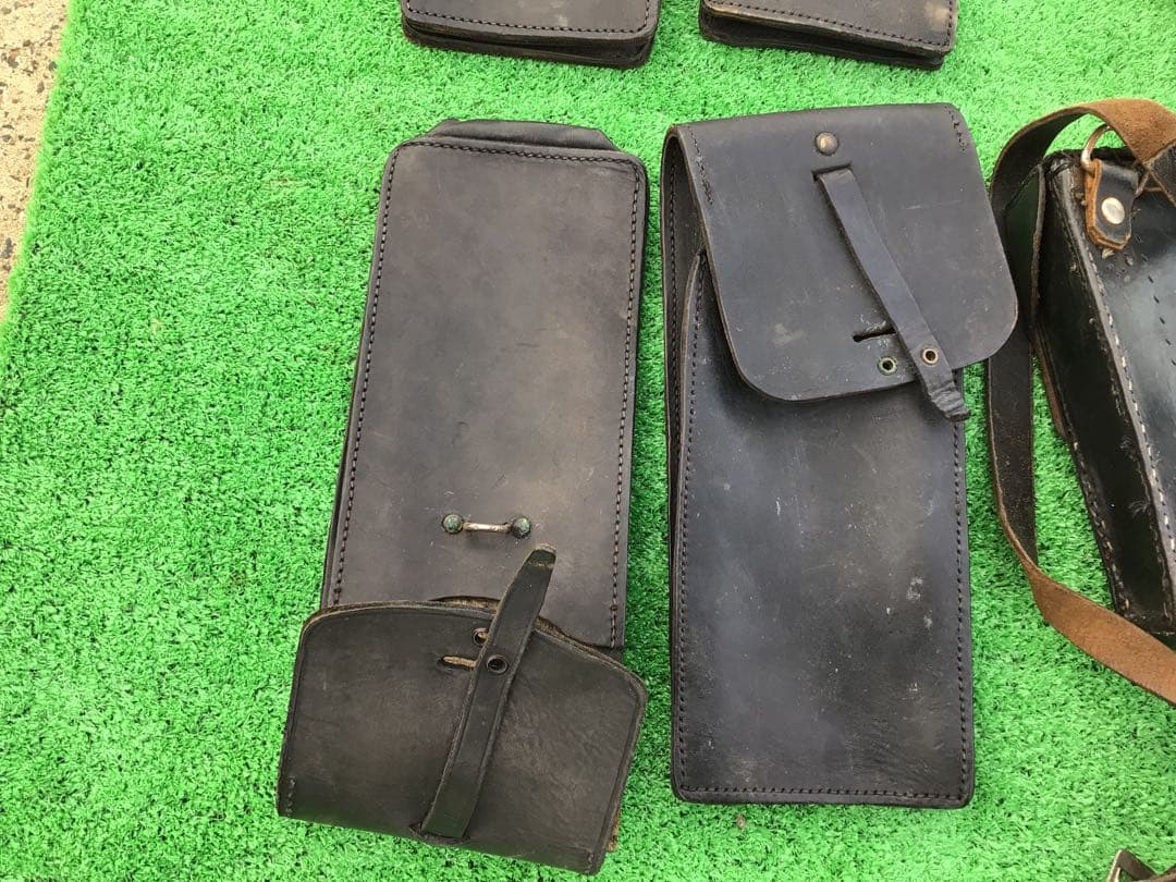 ヨーロッパ⑥ 革製軍装備 スペイン軍？ 東ドイツ軍？ オーストリア軍？ 実物