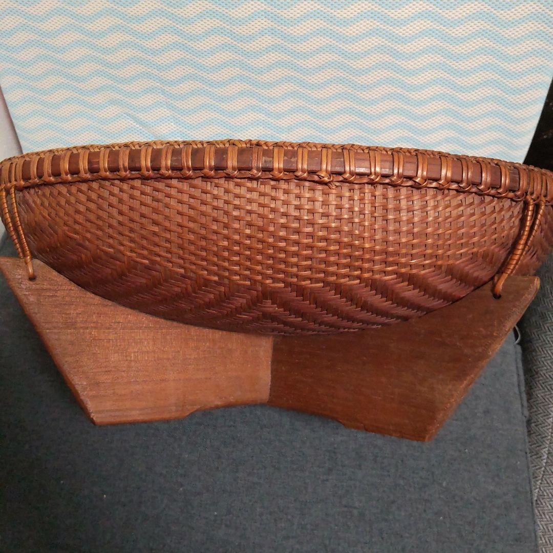 ヴィンテージ！木台付きオーバル型竹籠！ 時代物！経年変化美品！