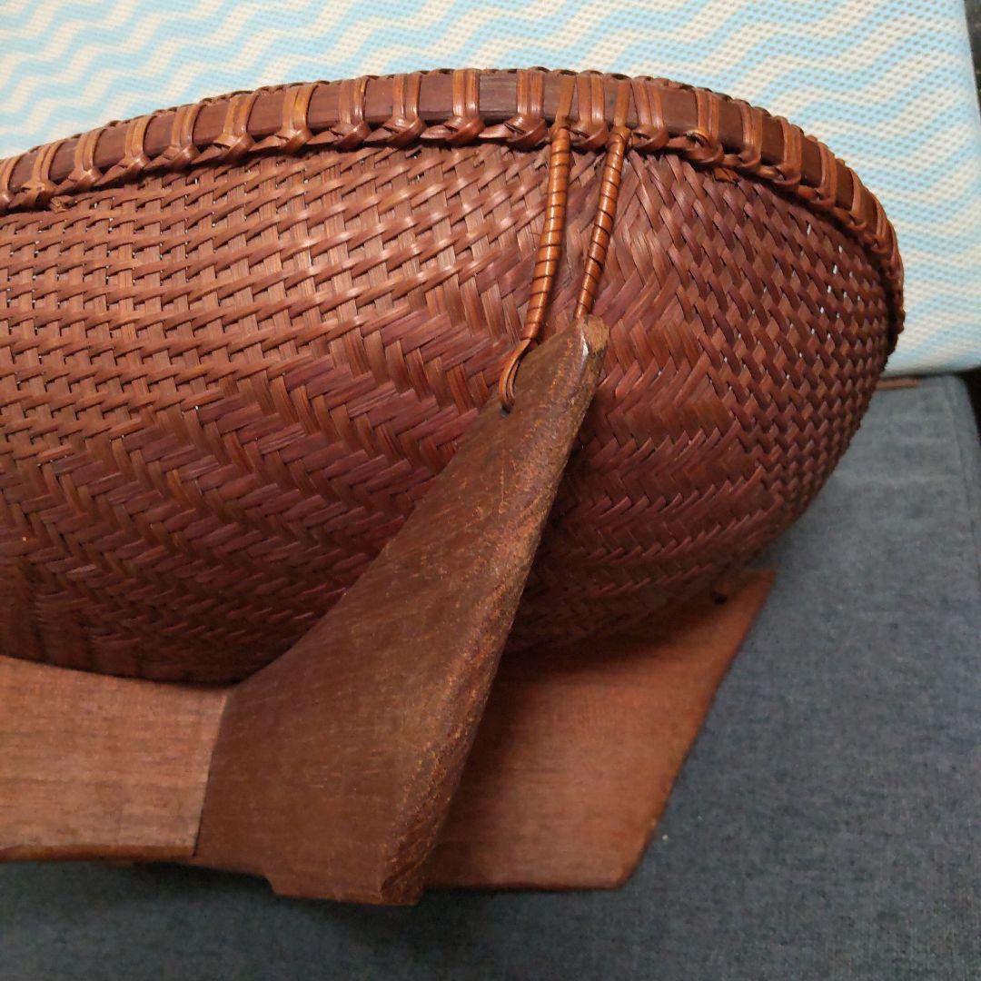 ヴィンテージ！木台付きオーバル型竹籠！ 時代物！経年変化美品！