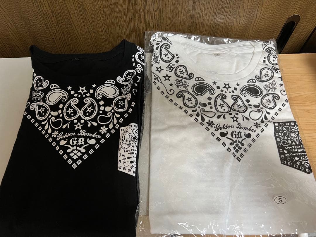 ゴールデンボンバー　ツアーTシャツ　まとめ売り　おまけつき