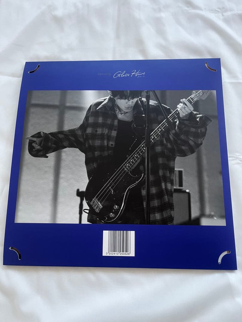 佐藤　健　グラスハート 2025年カレンダー ポスター付き