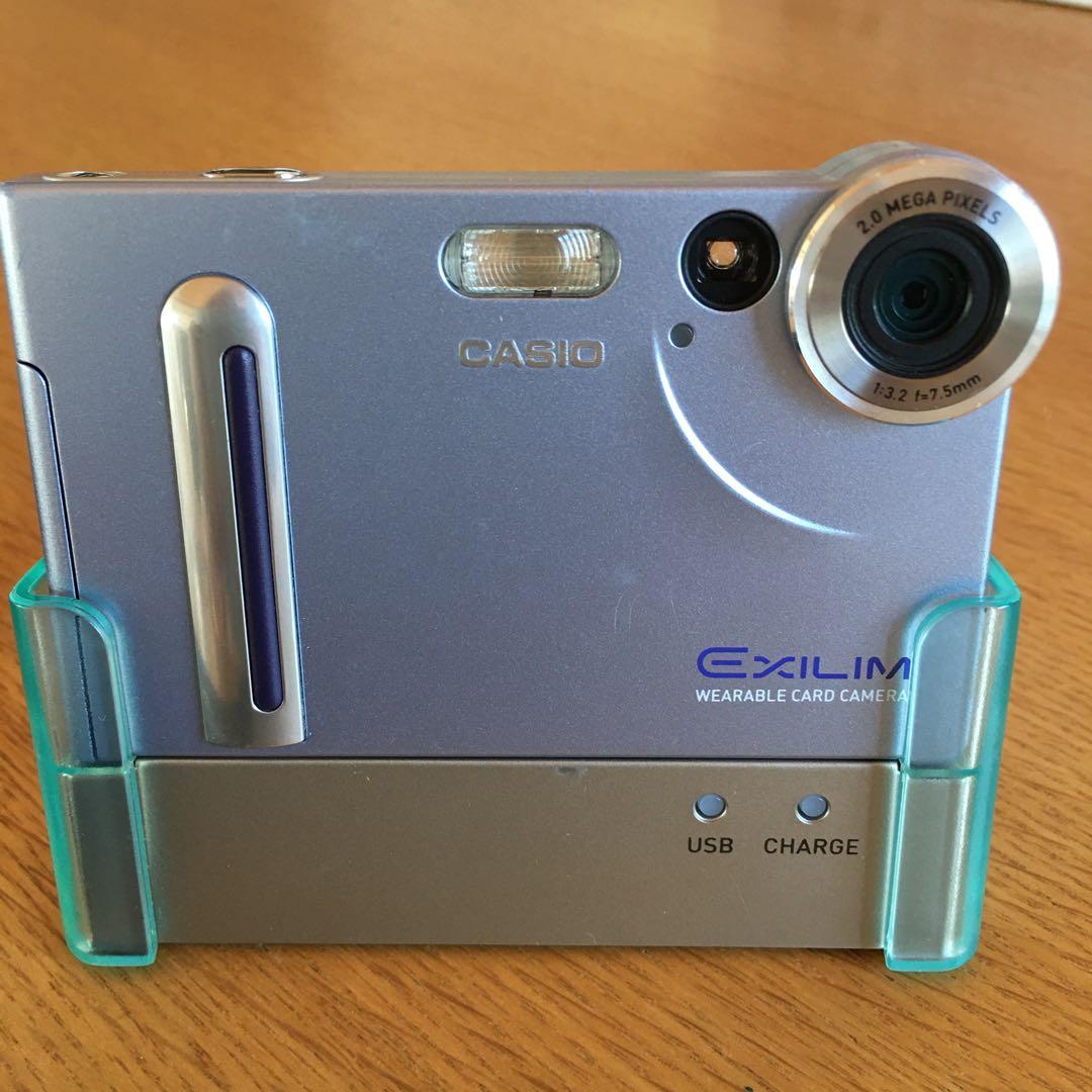 CASIO EXILIM 2.0メガピクセル デジタルカメラ