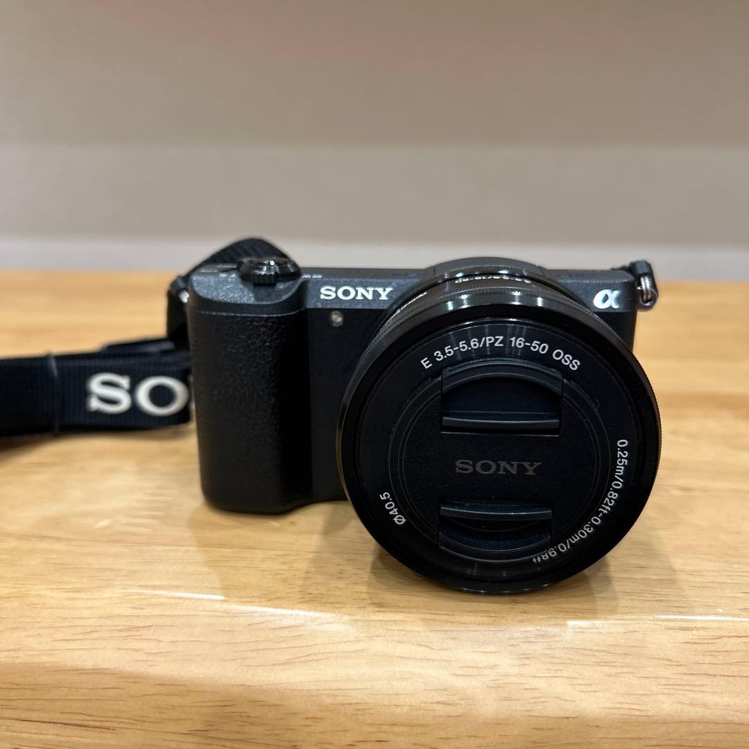 SONYデジタル一眼カメラ α5100 ILCE-5100Y