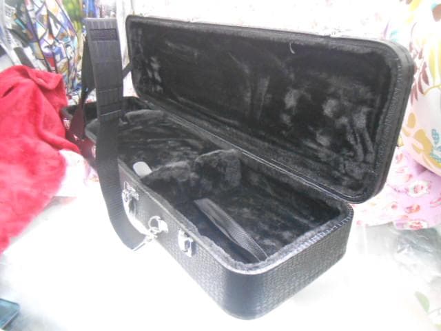 新品未使用(送料無料)11.980円　沖縄三線専用　一丁入ふかふかハードケース