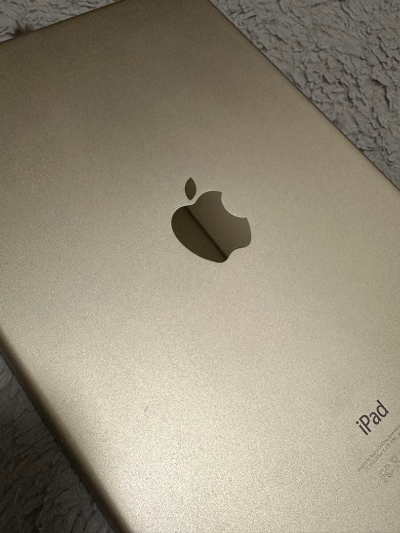 iPad Air2 ゴールド 128GB WiFiモデル