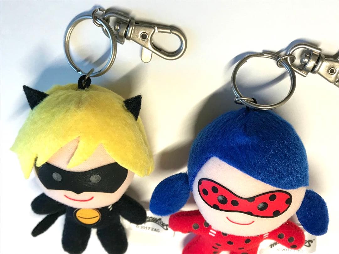 ミラキュラス　レディバグ＆シャノワール　マスコットキーホルダー　2個セット