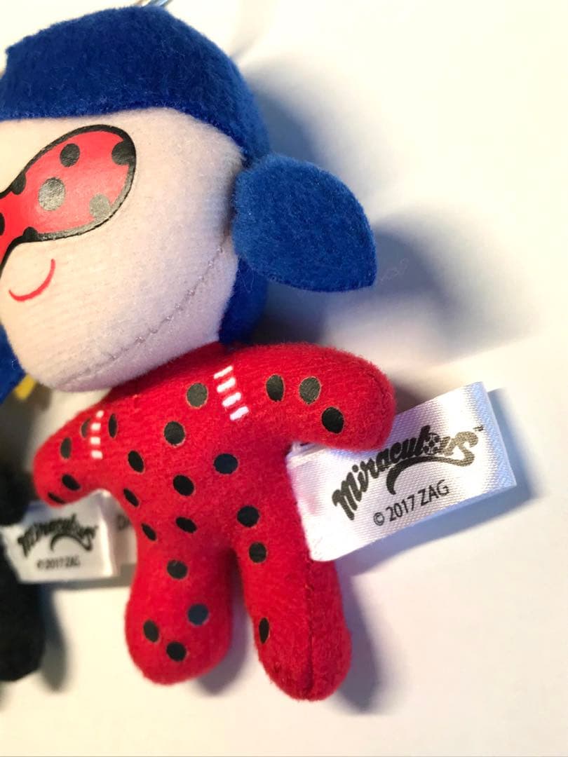 ミラキュラス　レディバグ＆シャノワール　マスコットキーホルダー　2個セット