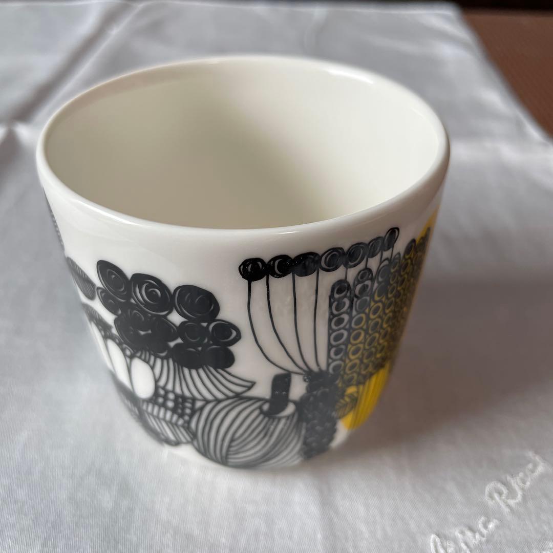 marimekko マリメッコ　 プレート　コーヒーカップ3点セット
