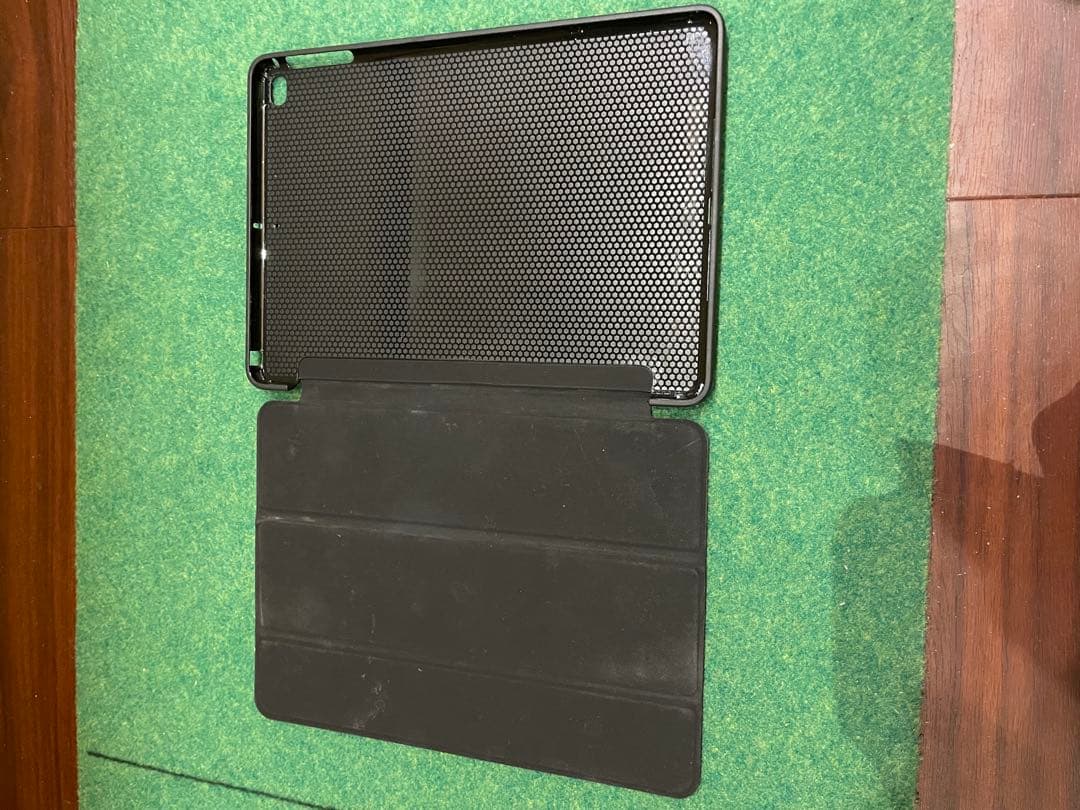 iPad (第6世代) スペースグレー 32GB WiFi ケース付き④