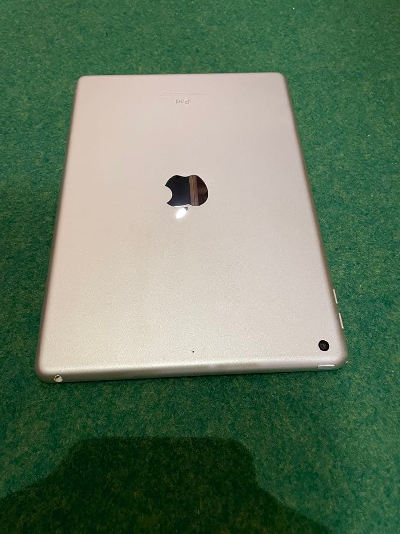 iPad (第6世代) スペースグレー 32GB WiFi ケース付き④