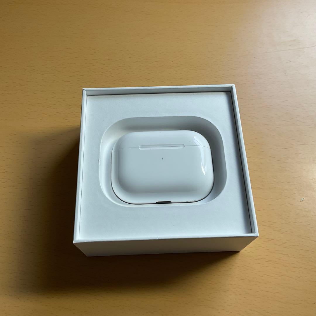 AirPods Pro 第二世代　充電ケース　新品