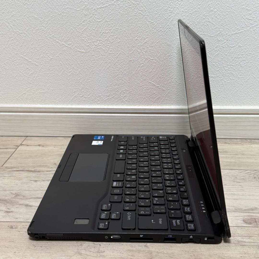 タブレットモデル♫ 10世代 Core i5 富士通 メモリ8GB 256GB