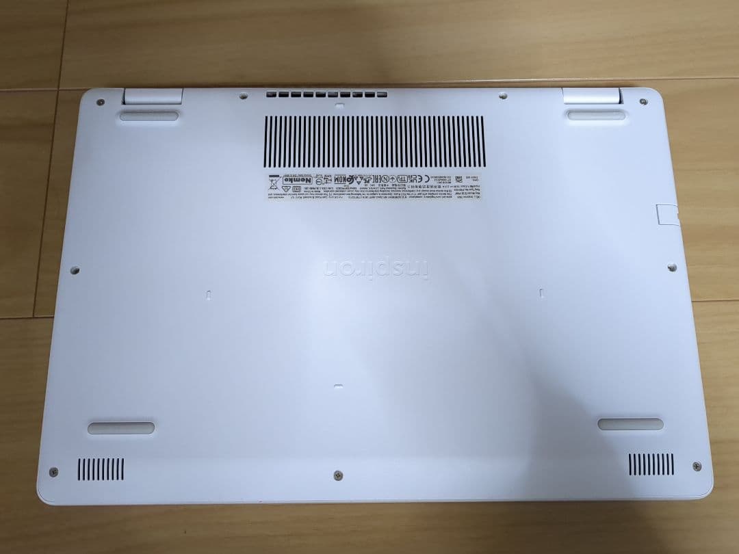 ジャンク DELL Inspiron 3505 Ryzen5 ・メモリSSD無し