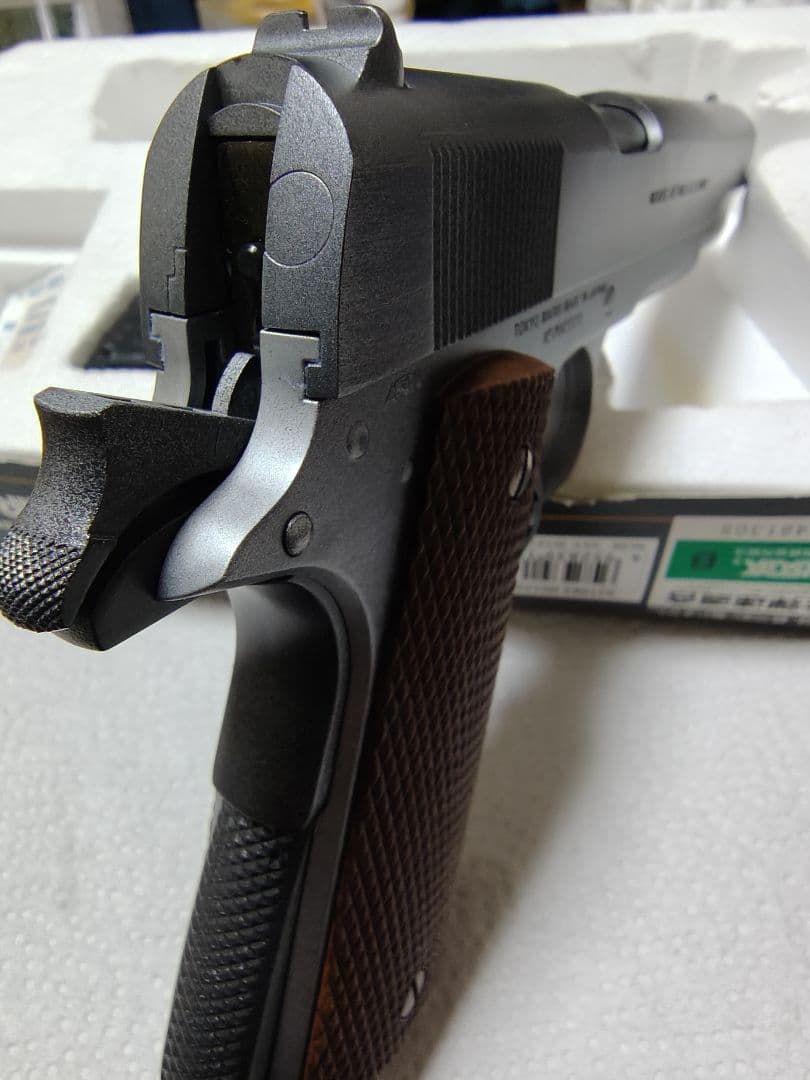 東京マルイ コルトガバメント M1911A1 塗装エアコキハンドガン18歳以上