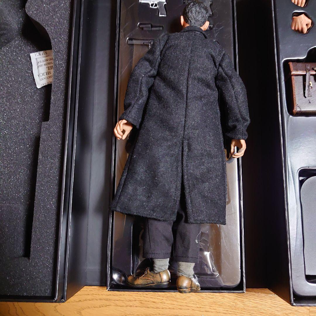 エンターベイ 1/6 フィギュア