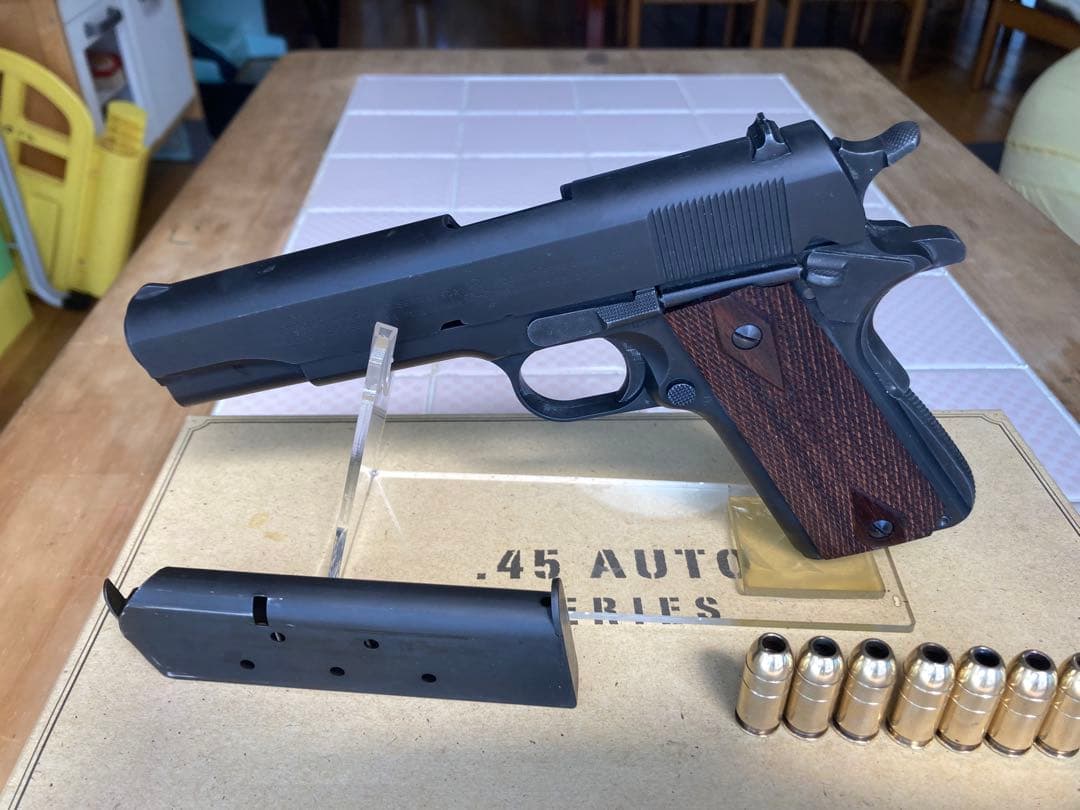.45 AUTO SERIES プラスチックモデルガン