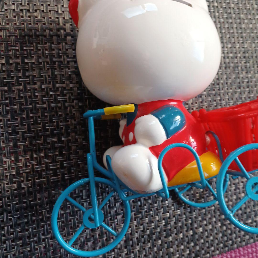 送料込 ハローキティ 自転車フィギュア バスケット 貯金箱 陶器 三輪車
