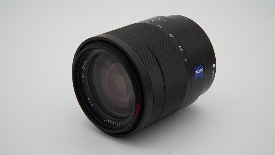 SONY　Eマウント　Carl Zeiss 16-70mm f/4 ズームレンズ