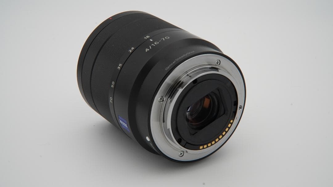SONY　Eマウント　Carl Zeiss 16-70mm f/4 ズームレンズ