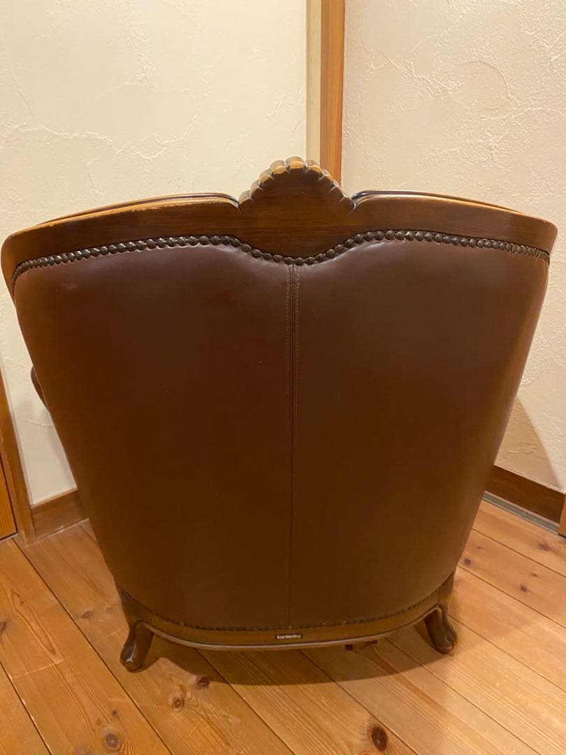 カリモク　本革製1人掛けソファ 　 domani