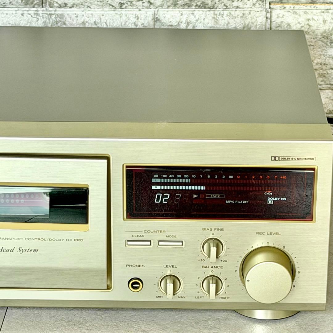 TEAC「V-1050」3ヘッドカセットデッキ