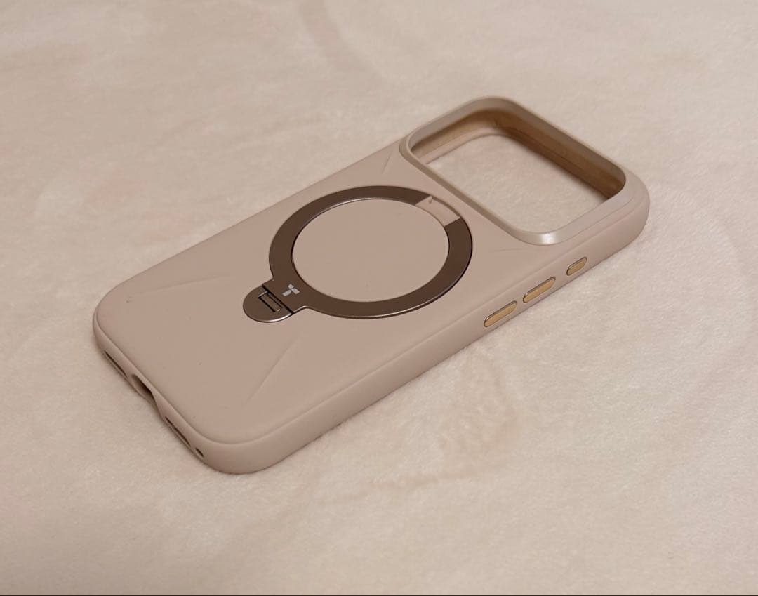 iPhone 17 PRO用シリコンケース ミルクティー