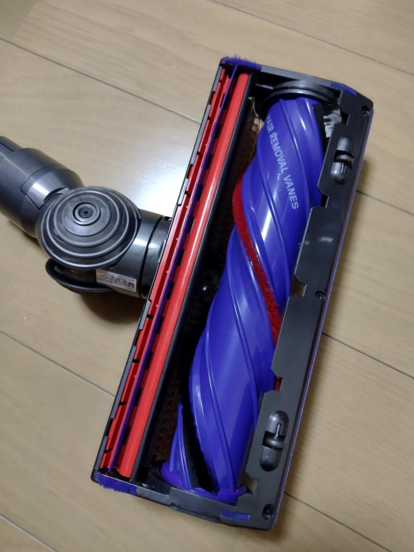 ダイソン★掃除機★V10★ＳV12★バッテリー新品同等★スタンド付き★1