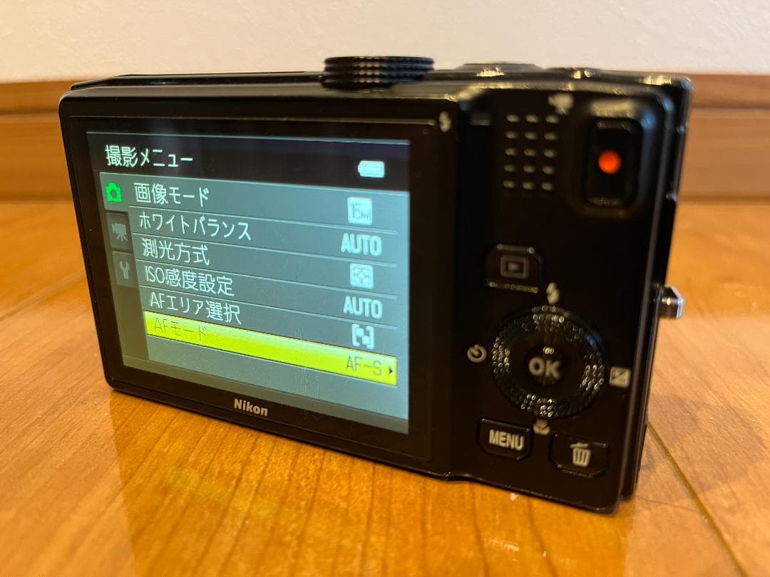 Nikon COOLPIX S8200 ブラック コンパクトデジタルカメラ