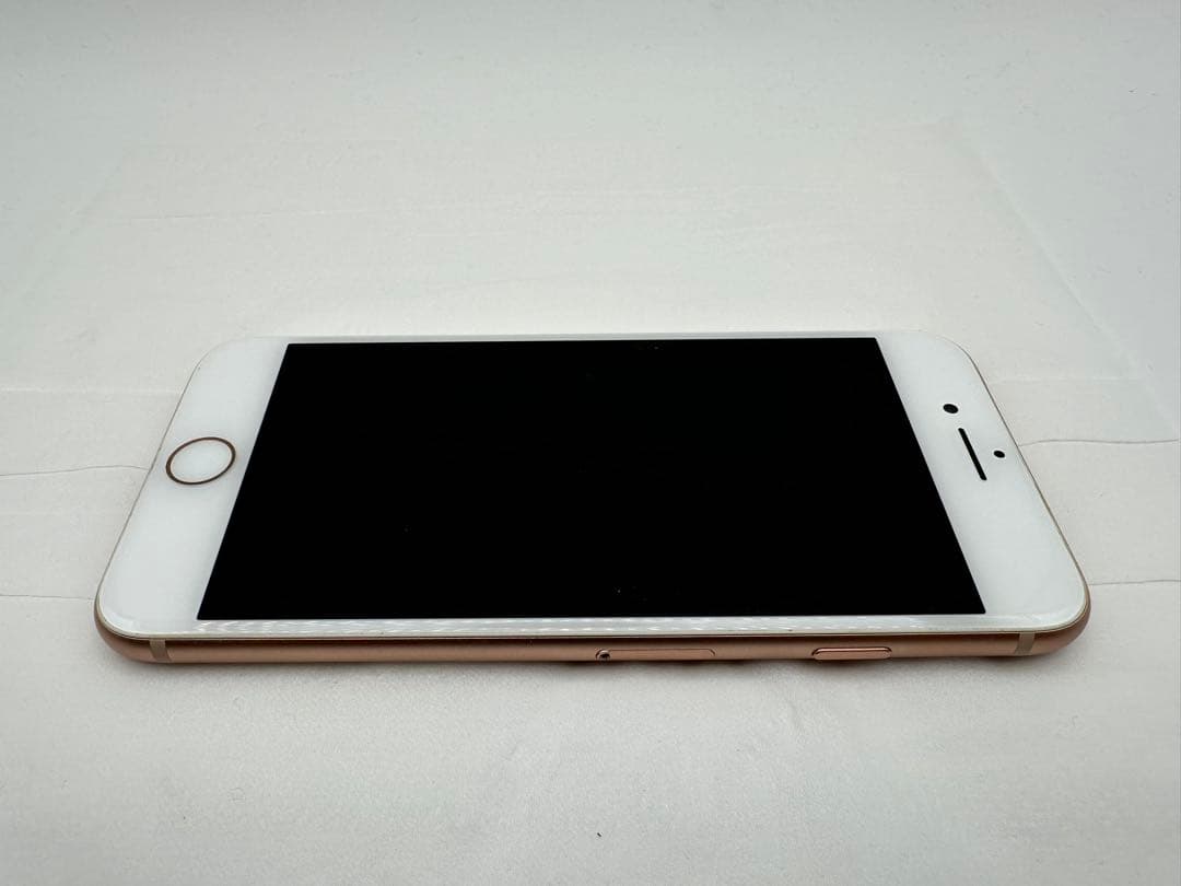 お*り様 iPhone 8 ゴールド 64GB SIMフリー