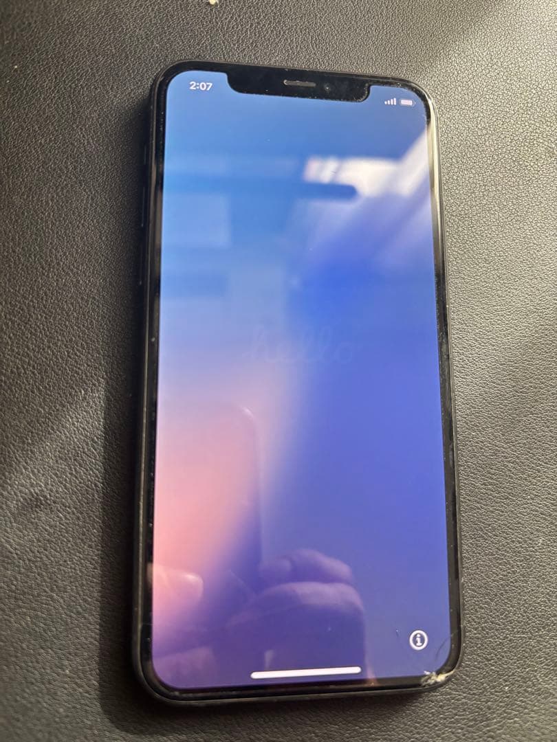 iPhone11 pro ひび割れ有り