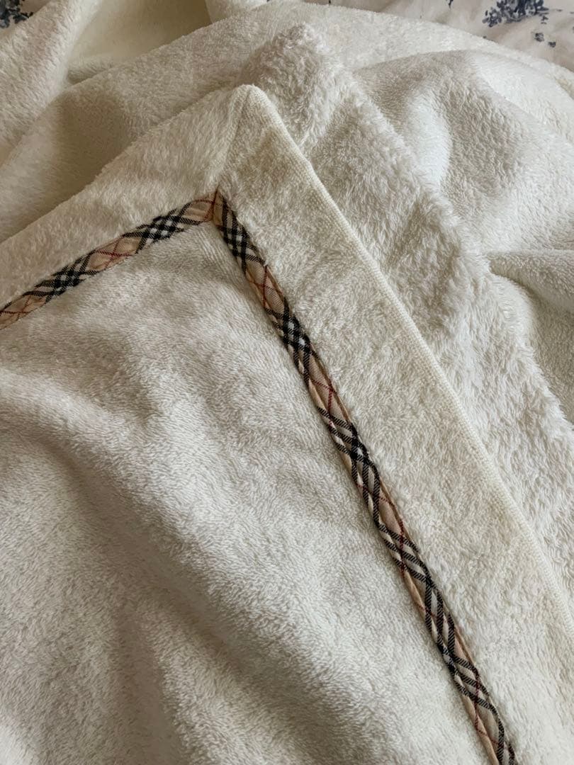 【BURBERRY】 ノバチェック　綿毛布　コットン100% 西川　日本製