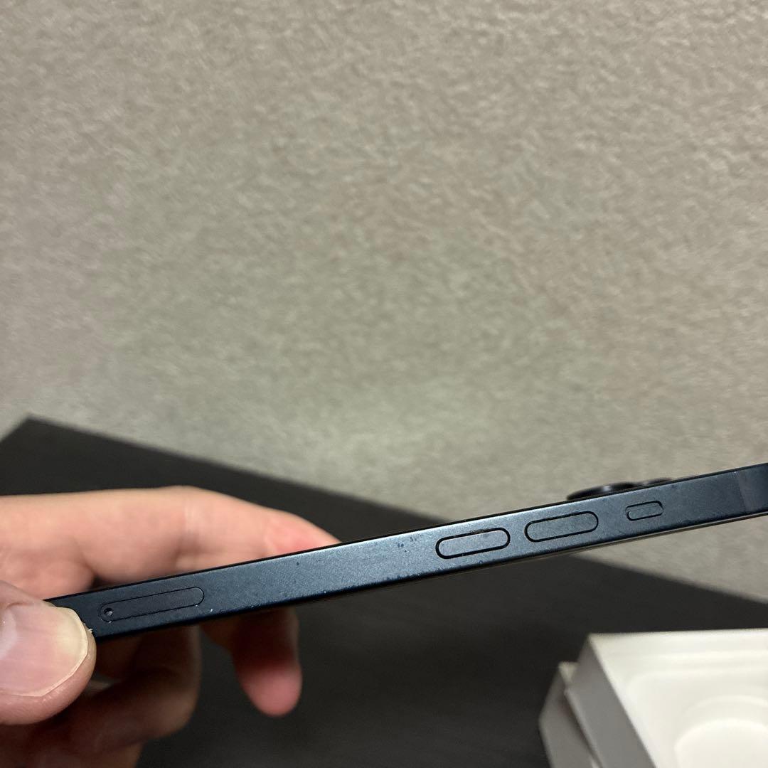 Apple iPhone 14 256GB 本体カラー:ミッドナイト