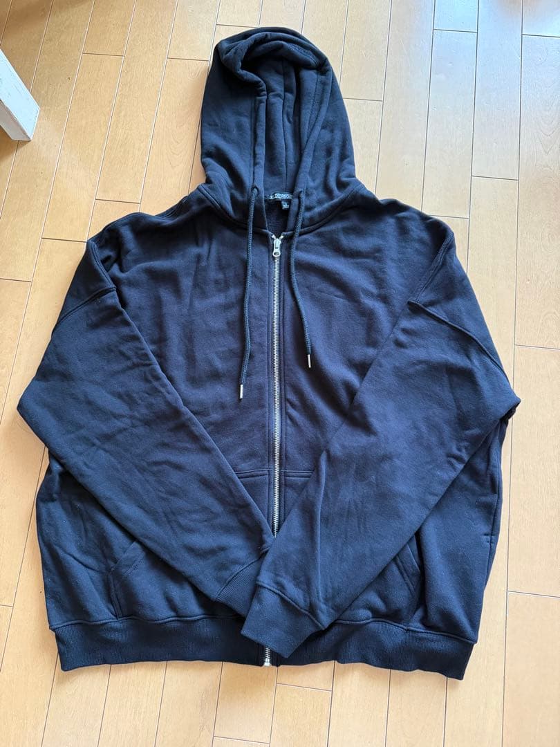 NewJeans BunniesClub パーカー　ステッカー付き　Lサイズ