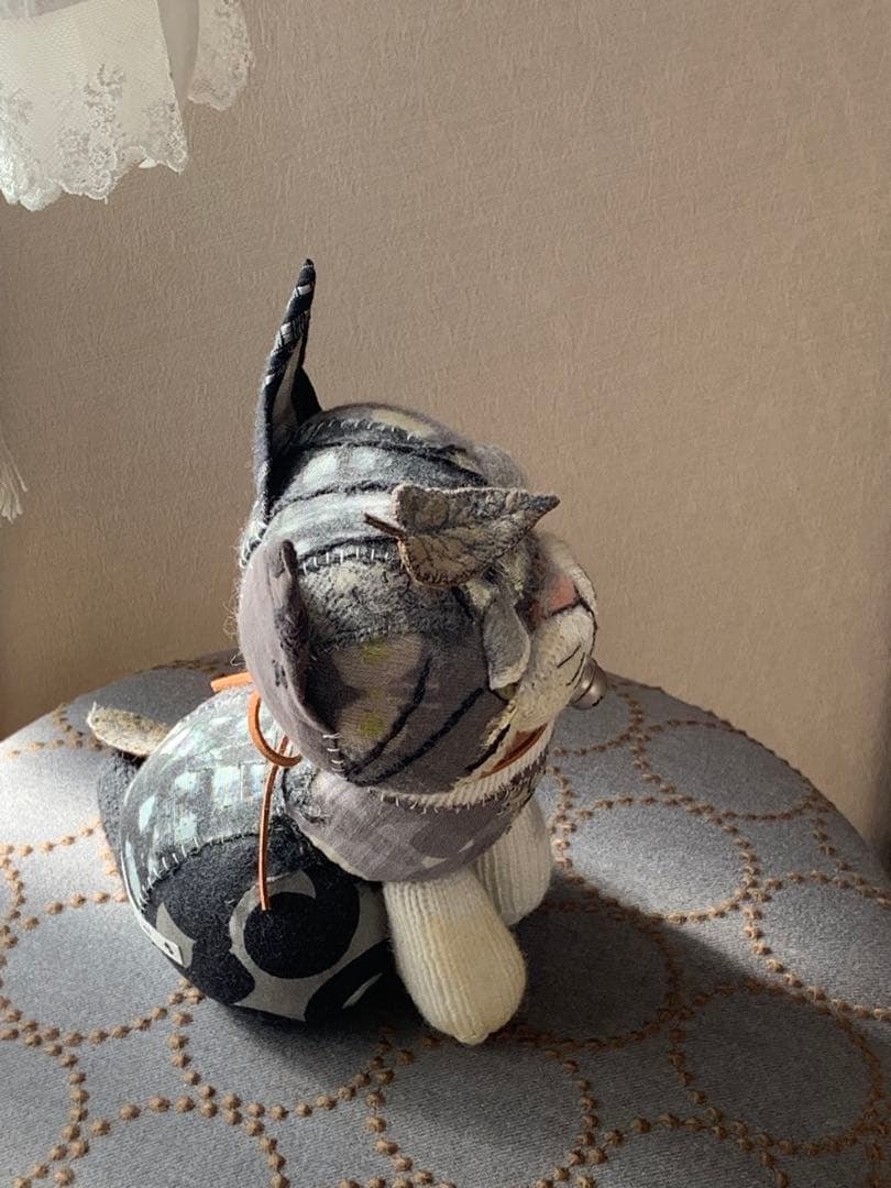 ハンドメイド猫ちゃんぬいぐるみ 鈴付き