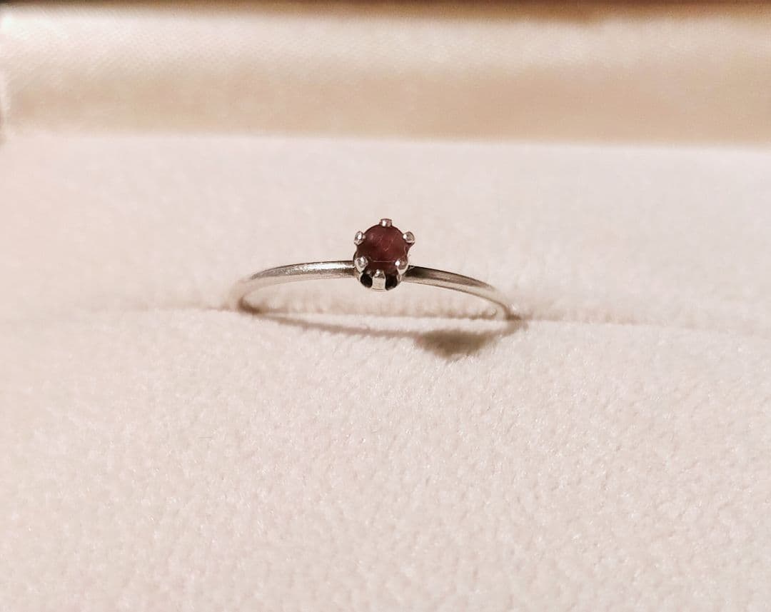 希少石 天然 レッドベリル シルバーリング925 9号ビクスバイト