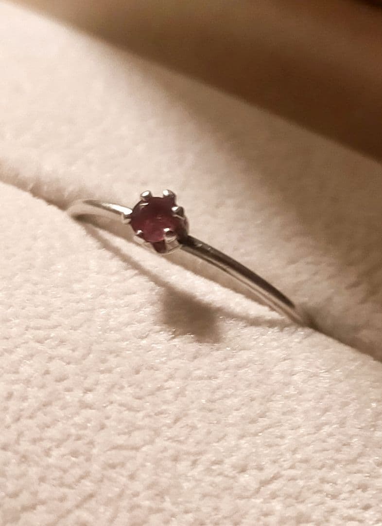 希少石 天然 レッドベリル シルバーリング925 9号ビクスバイト