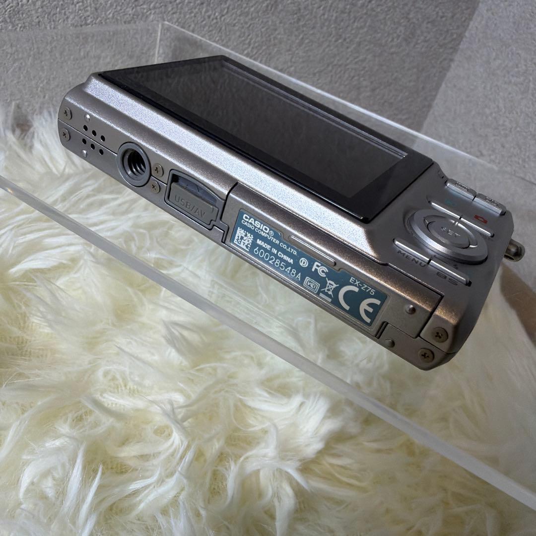 希少品【動作良好】CASIO カシオ EXILIM EX-Z75 レトロコンデジ