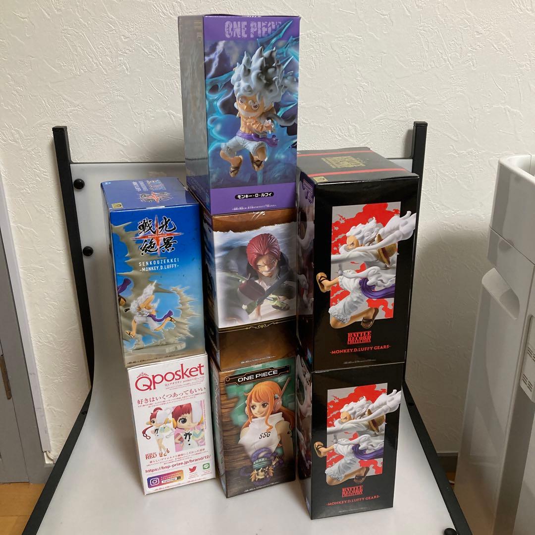 値下‼️中古未開封未使用まとめて7体ワンピース フィギュア戦光絶景、モンキー・D等