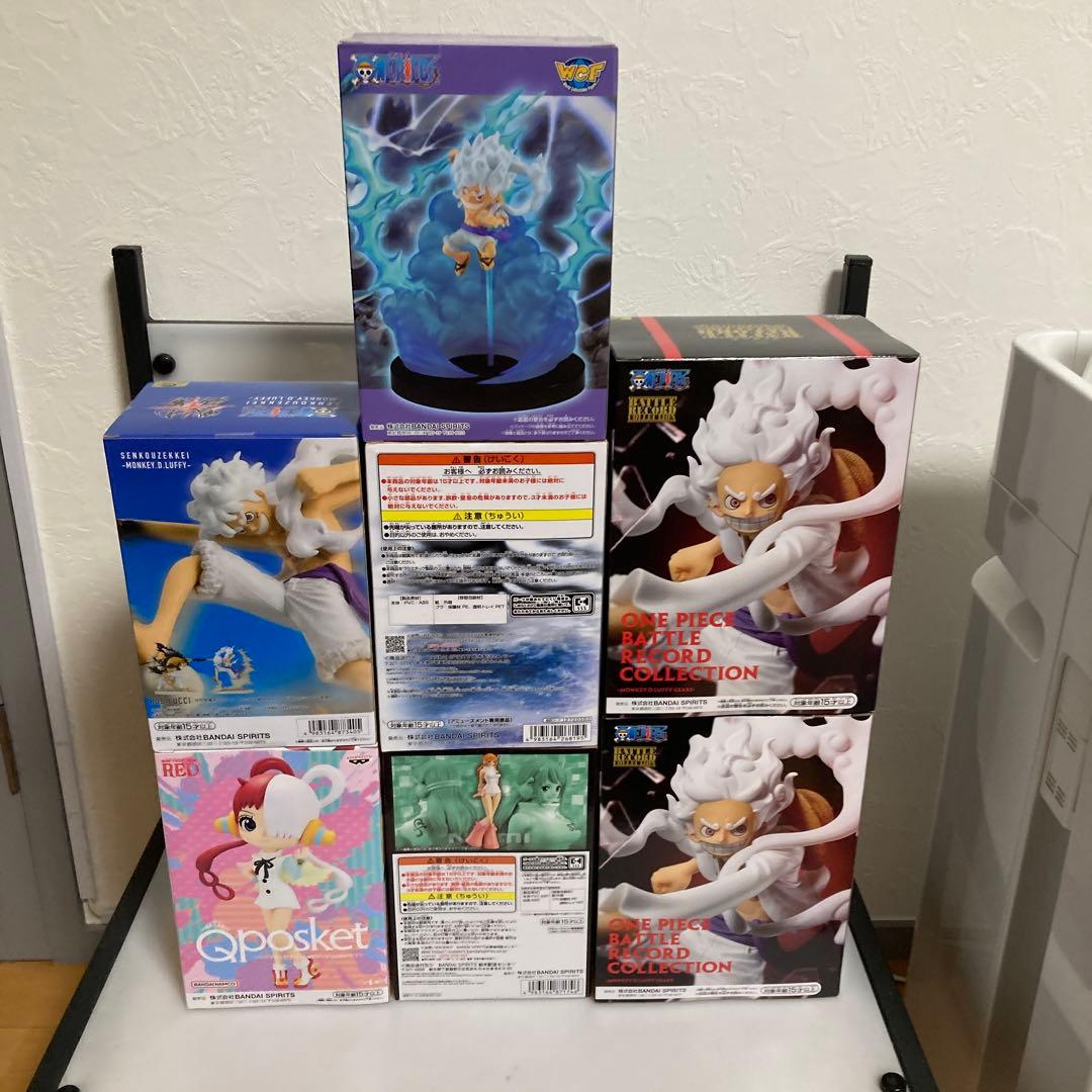 値下‼️中古未開封未使用まとめて7体ワンピース フィギュア戦光絶景、モンキー・D等