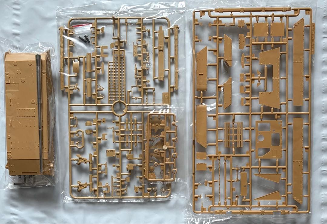 AFVクラブ1/35ナースホルン & 8.8cm Pak43/41用弾薬セット