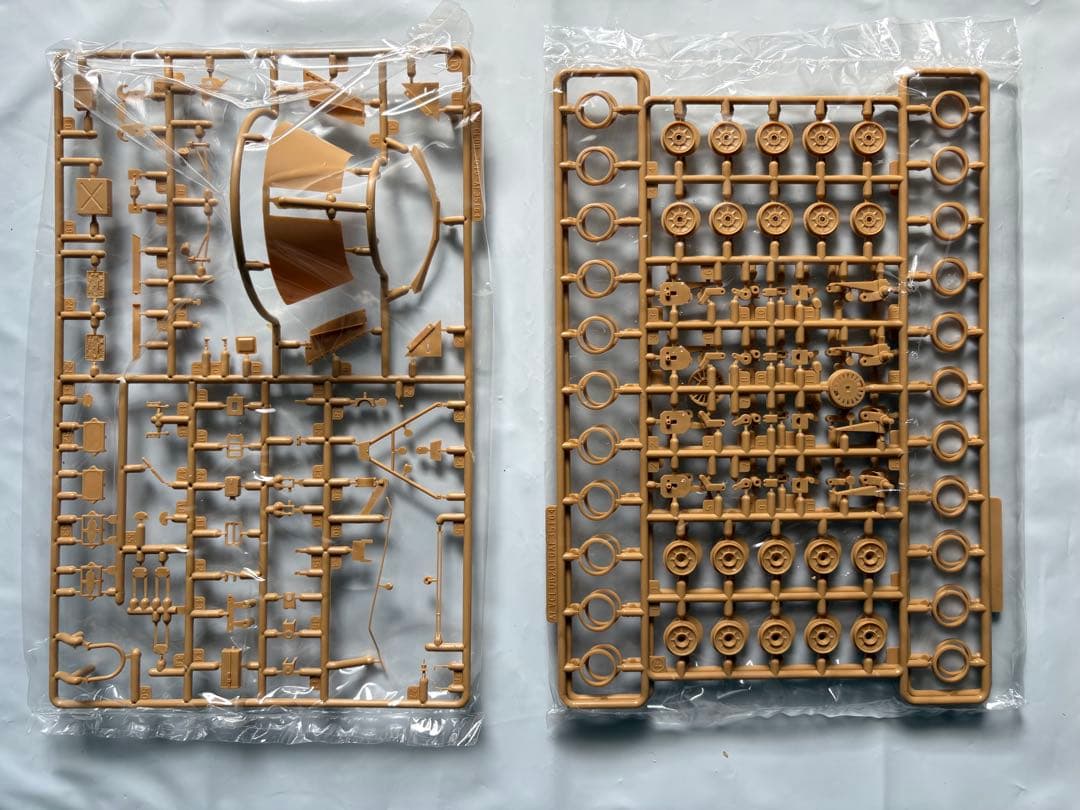 AFVクラブ1/35ナースホルン & 8.8cm Pak43/41用弾薬セット