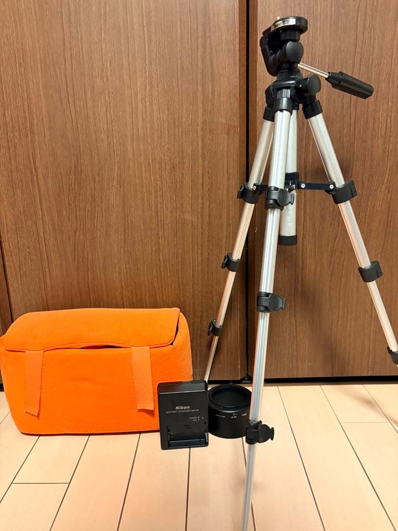 Nikon D3200 デジタル一眼レフダブルレンズ　おまけ付き