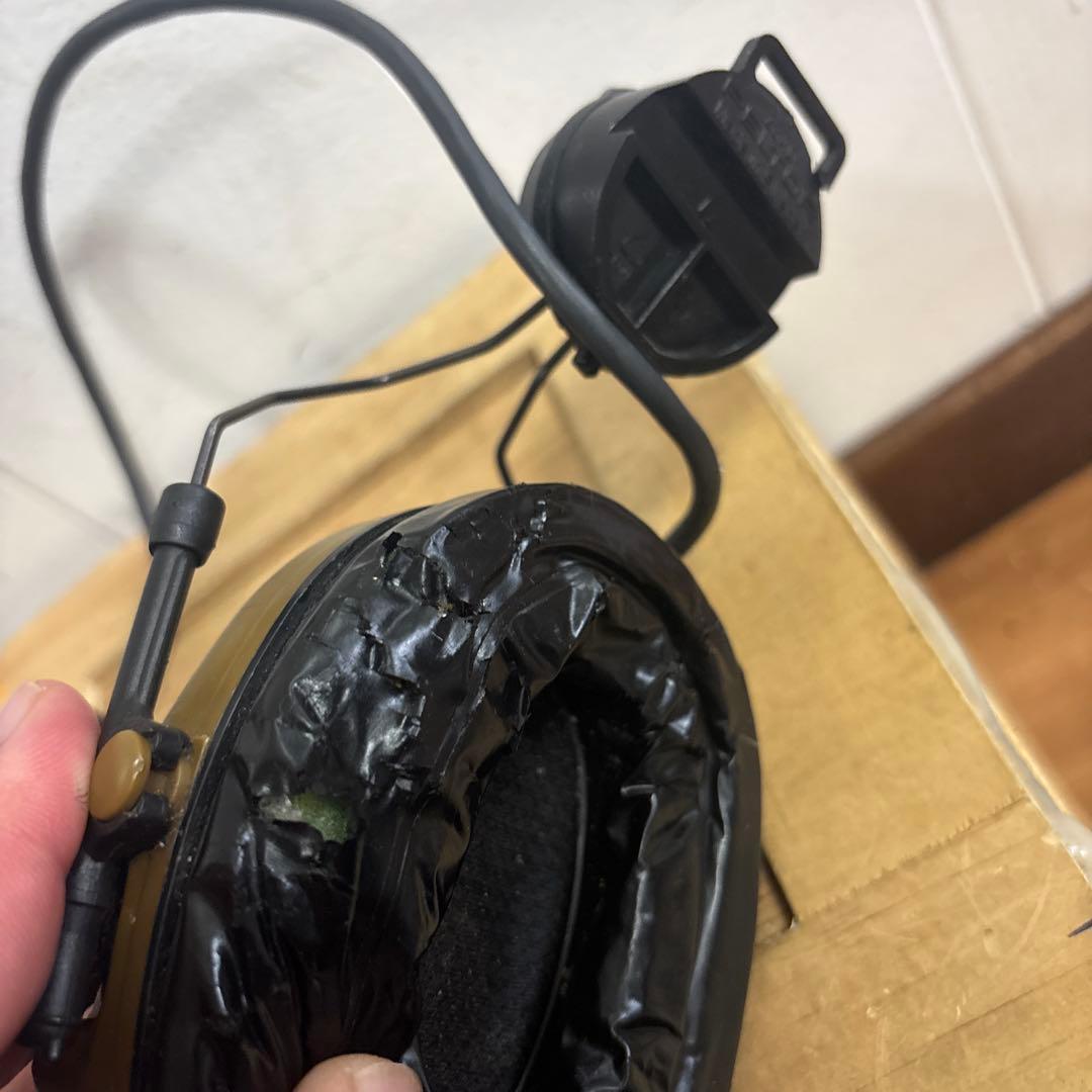 初期型　米軍実物　PELTOR COMTAC IIIヘッドセット　動作未確認