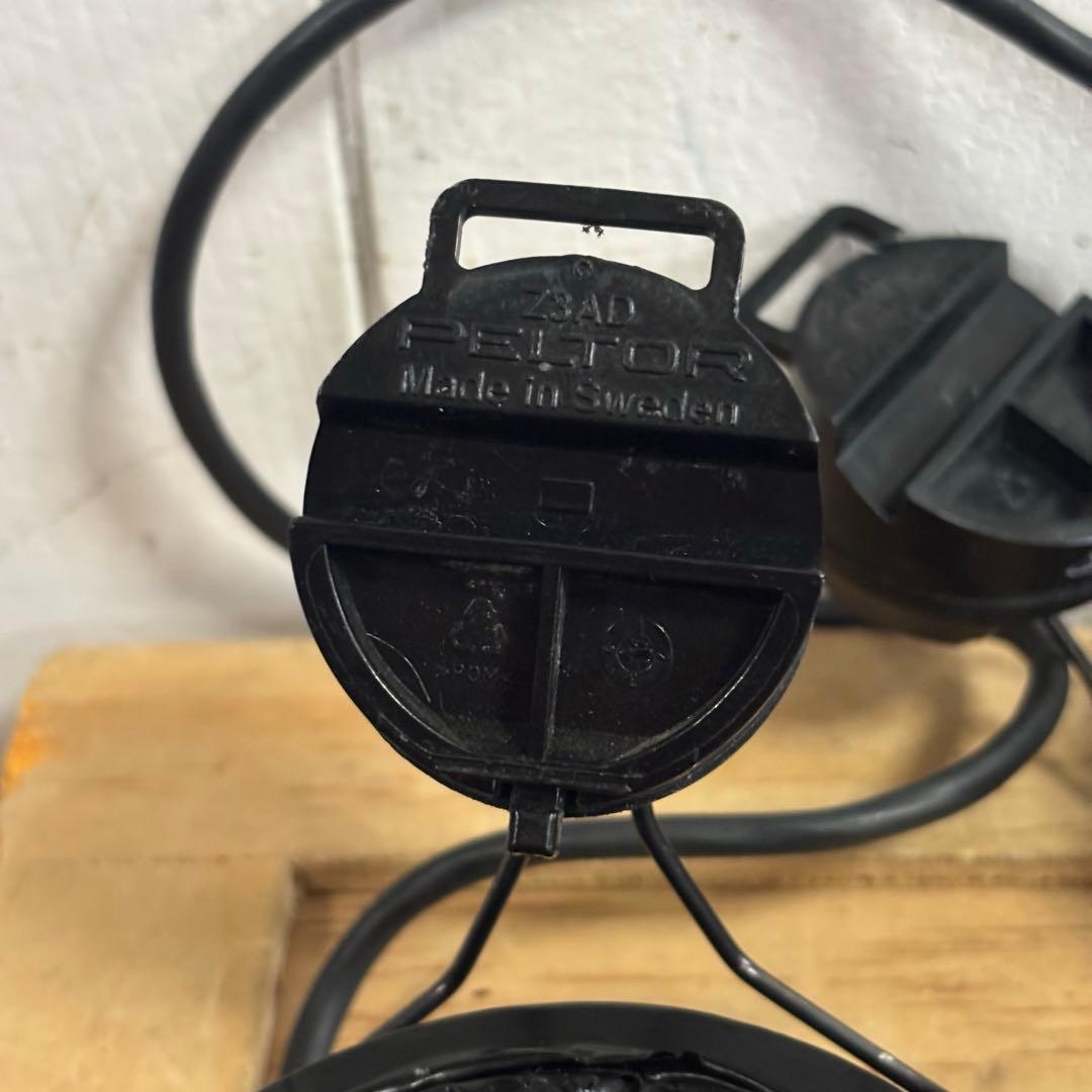 初期型　米軍実物　PELTOR COMTAC IIIヘッドセット　動作未確認