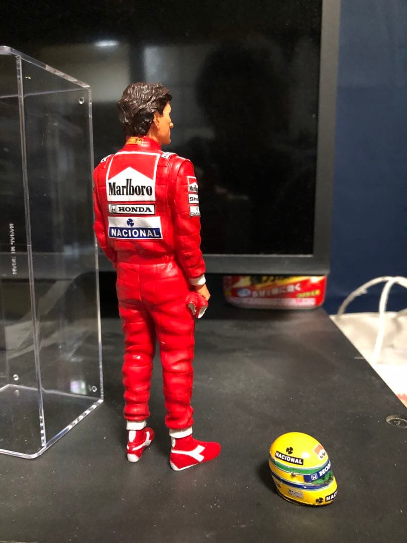 1/12 モデラーズ　アイルトンセナ　フィギュア完成品　マルボロ