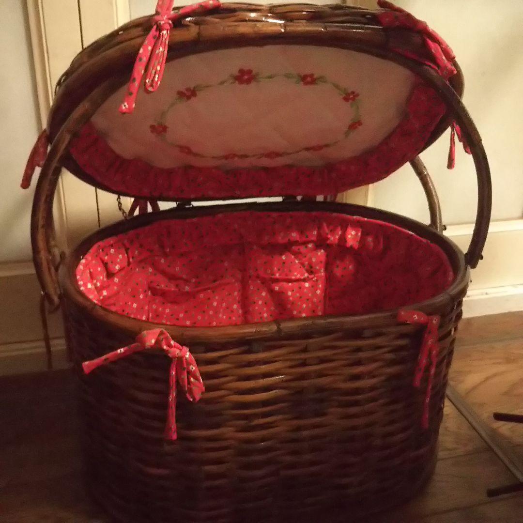 大きなバスケット☆かご☆蓋付☆2ハンドル