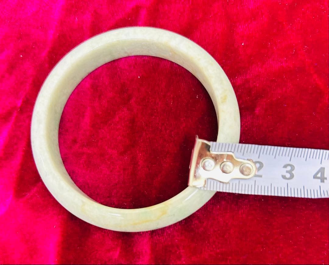 純天然石翡翠の腕輪(バングル)ブレスレット　内径約　外径 ysz2l0