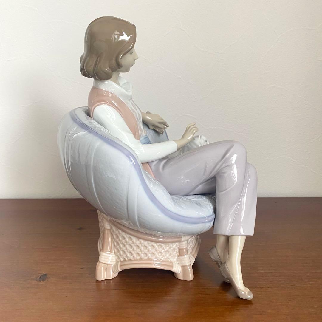 LLADRO リヤドロ 『 静かな夜 』 置物